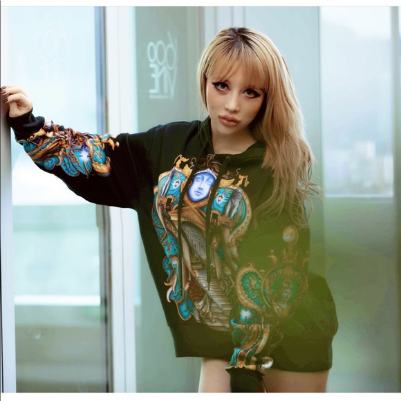 Meet your Posher, Aeneas - Picture 4 of 6